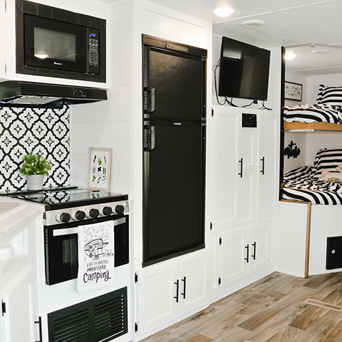 Making Renters Feel at Home in this Farmhouse Chic RV